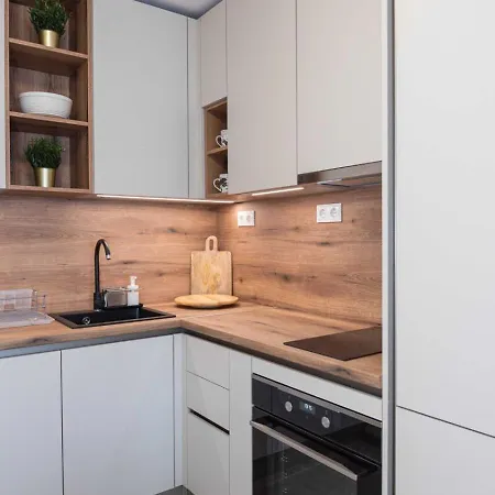 Appartement Sea-breeze Retreat Zerini Burgas Stad